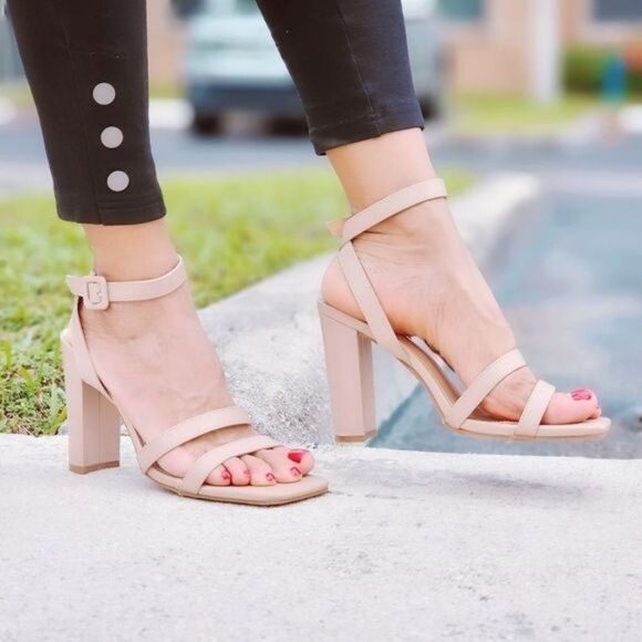 Womens Triple Straps Chunky Heels Sandals Nude Color - Picture 3 of 7